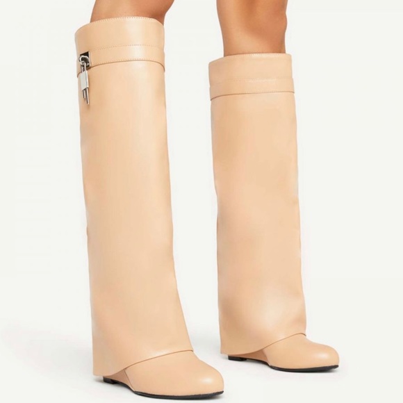 EGO Shoes - Nude Shark Locket Boots